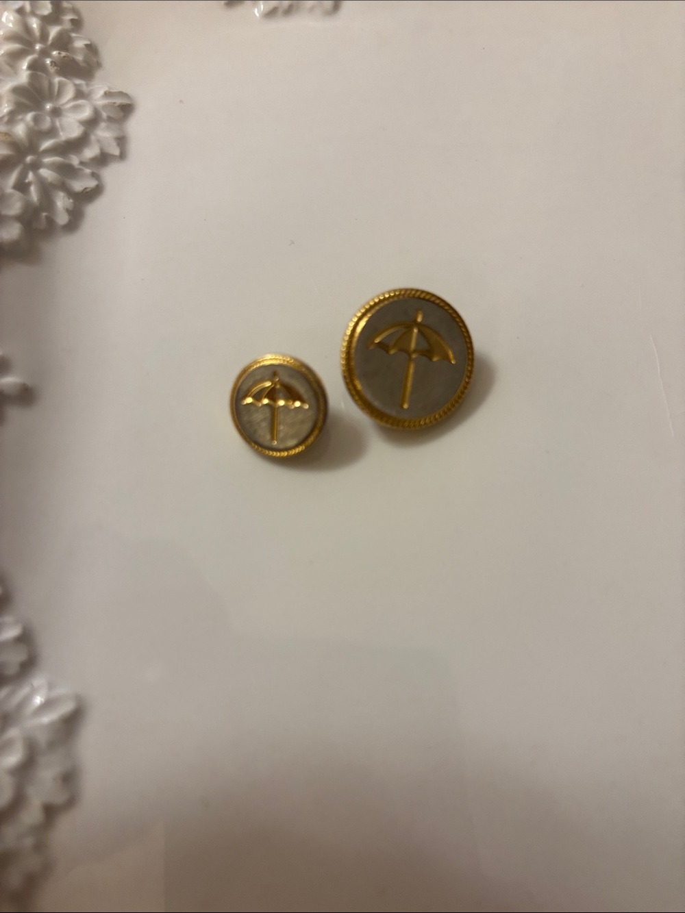Men’s Arnie Umbrella Logo sewing Gold silver blazer 2 Vintage Buttons Art crafts